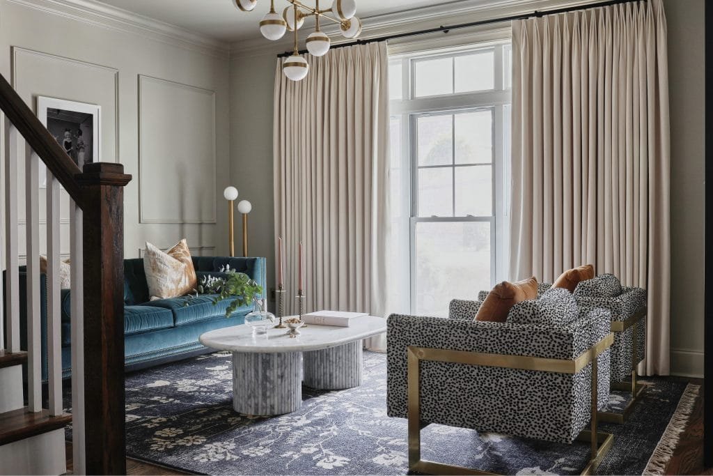 Textures. and patterns tactically blended in a living room by Decorilla designer, Mary C.—Can AI replace interior designers