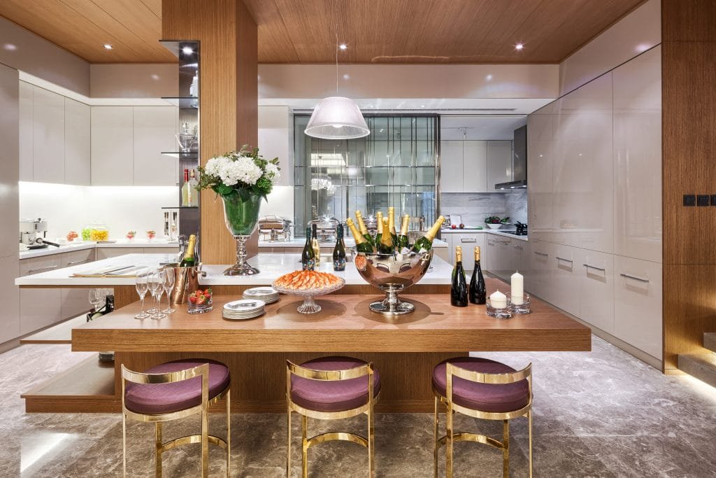 Idées de décoration de Thanksgiving dans une cuisine de Decorrilla Designer, Amelia R.