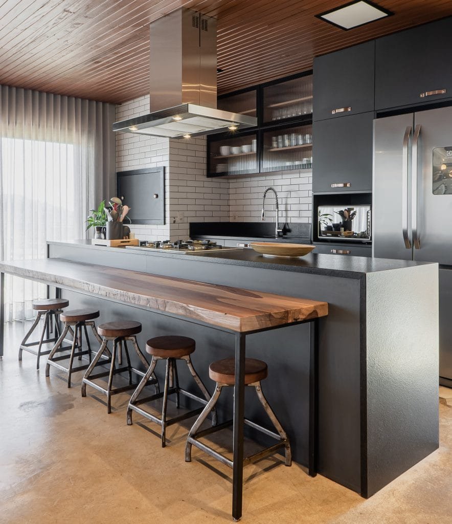 Kitchen trends 2026 in an interior by Decorilla designer Gabriela L.